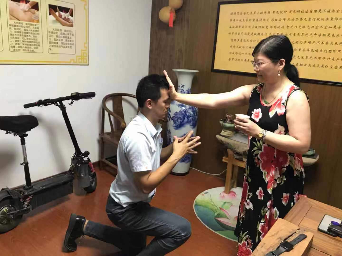 感恩这辈子遇见师父！三周年-台湾神通梅仙姑开运网